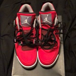 Fire red air Jordan’s 4’s